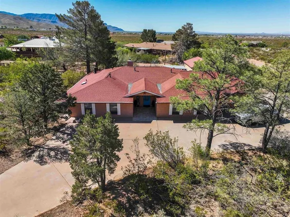 36 Villa Lucia, La Luz, NM 88337