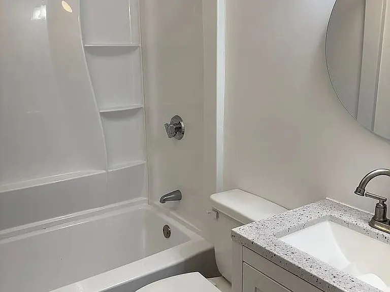 103 S Policy St — Photo 3
