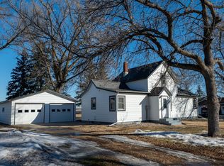 204 McLaughlin Ave W, Kandiyohi, MN 56251