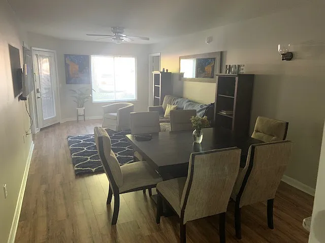 1220 University Ct #1