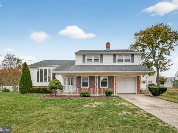1307 Hammond Rd, Burlington Township, NJ 08016