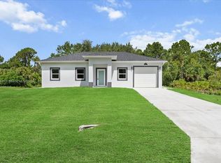 134 Fox Ave S, Lehigh Acres, FL 33974