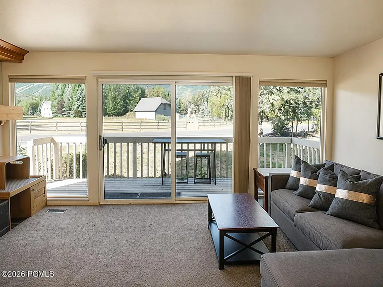 3 Wilson Ct — Photo 5