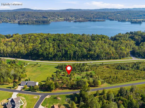 105 Roaming Fawn Dr, Rockwood, TN 37854