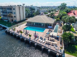 638 Snug Harbor Drive #E11, Boynton Beach, FL 33435