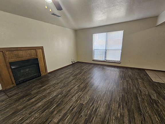 4th image of 4023 NW Ozmun Ave APT A