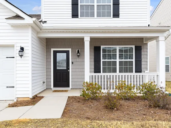 119 Norris Creek Dr, Clayton, NC 27527