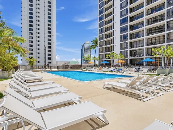 201 Ohua Ave, Honolulu, HI 96815