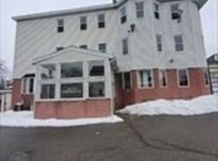 466 Park Ave APT 1, Worcester, MA 01610
