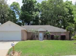 3009 Red Fern Rd, Cantonment, FL 32533