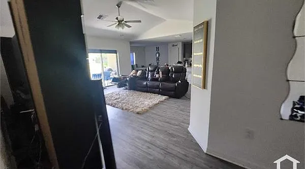 4 bed, 1680 sqft, $2,600 — Photo 4