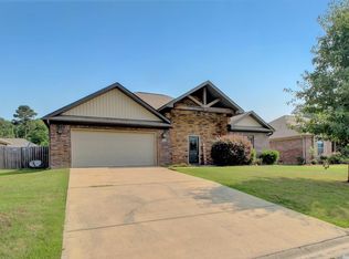 1006 Elkhart Loop, Bryant, AR 72022