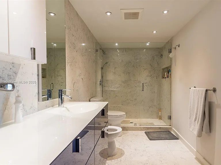 8877 Collins Ave #604 — Photo 13