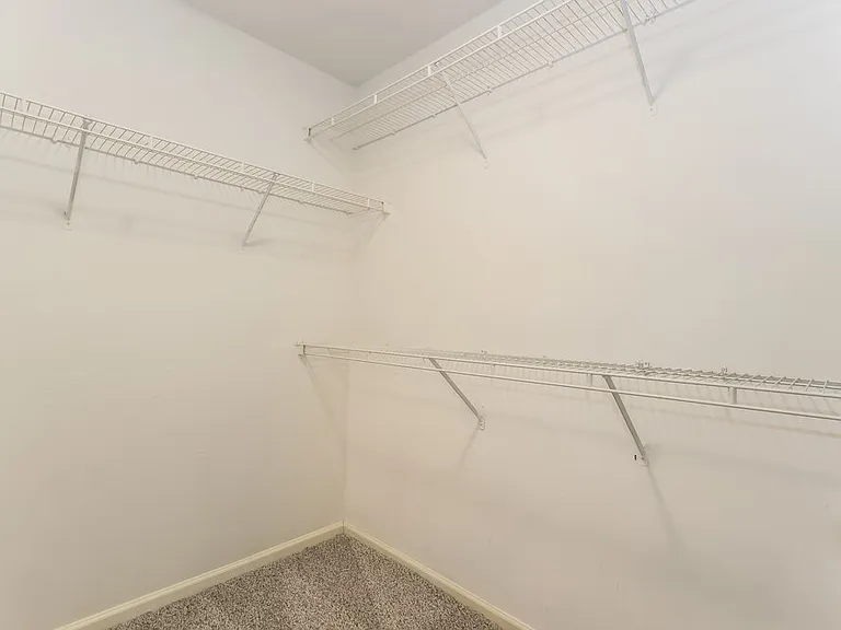 318 Lazy Ln — Photo 12
