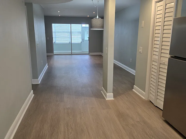 1819 Shore Dr S #103 — Photo 19