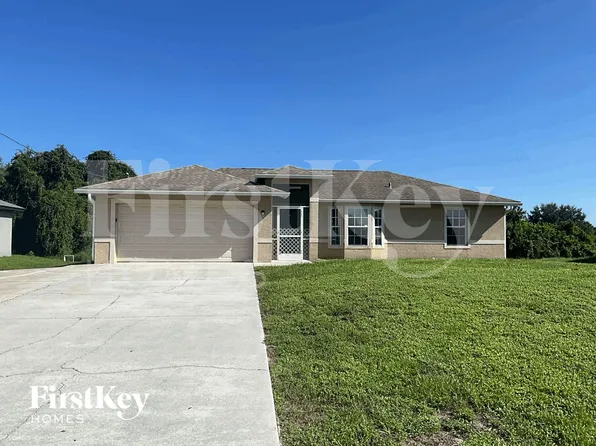 3722 16th St W, Lehigh Acres, FL 33971
