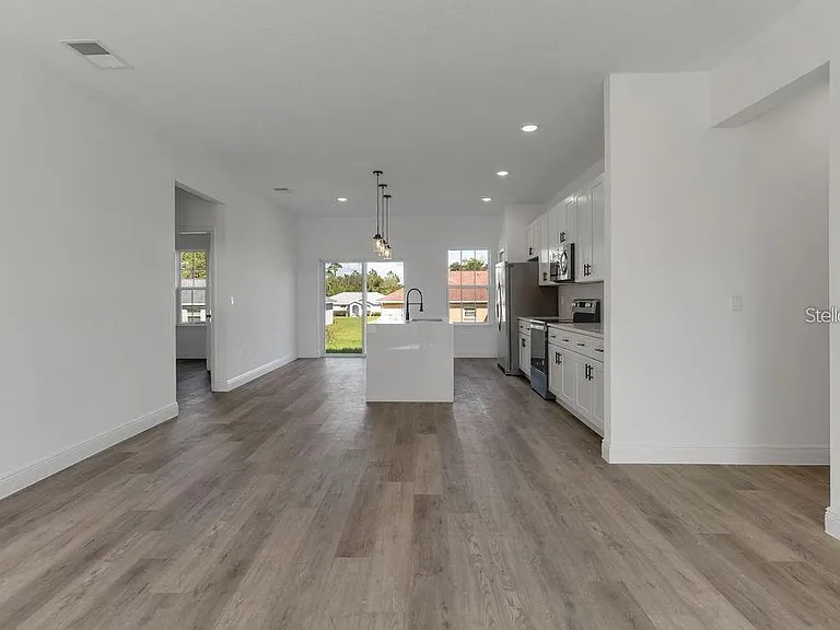 15701 SW 23rd Court Rd — Photo 5