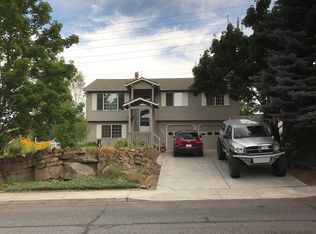 892 NE Locksley Dr, Bend, OR 97701