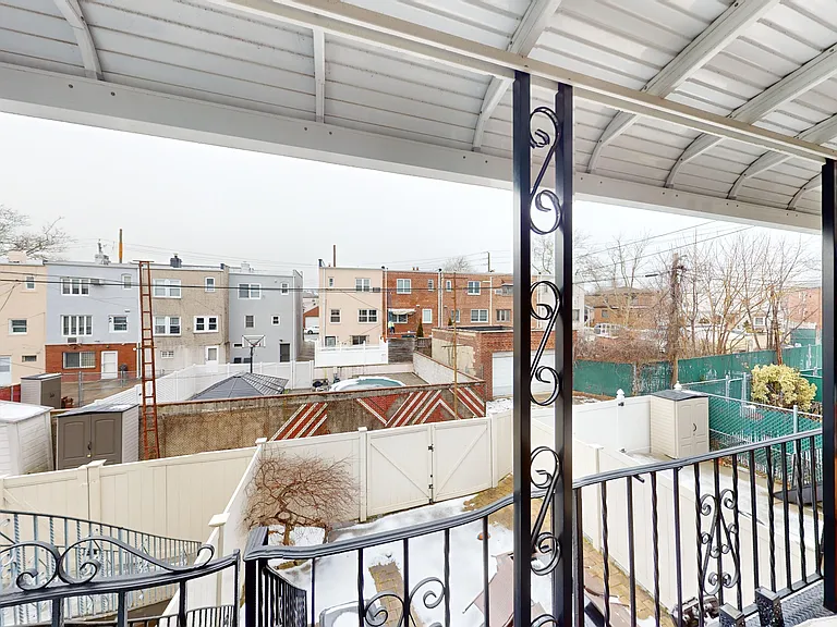 63-18 71st St #2 — Photo 4