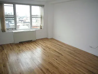 Rented by Barshay Brokerage