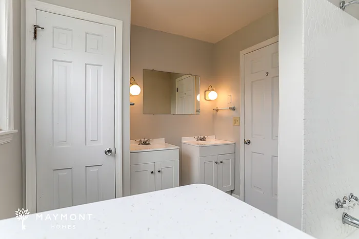 2480 Sylmar Ct — Photo 13
