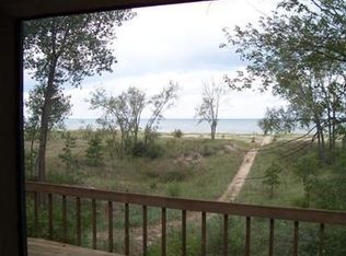 1642 Lake Shore Dr, Michigan City, IN