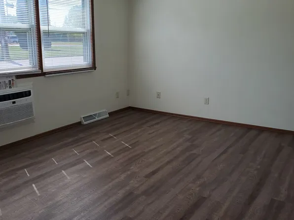 Fairview, 342 Martin Ave APT 6, Fond Du Lac, WI 54935