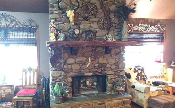 2nd image of 312 Liveoak Dr
