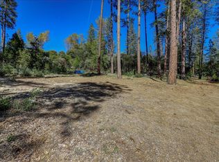 13014 Shantung Rd, Grass Valley, CA 95945