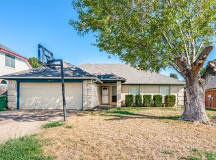 7617 Jamie Renee Ln, North Richland Hills, TX 76182