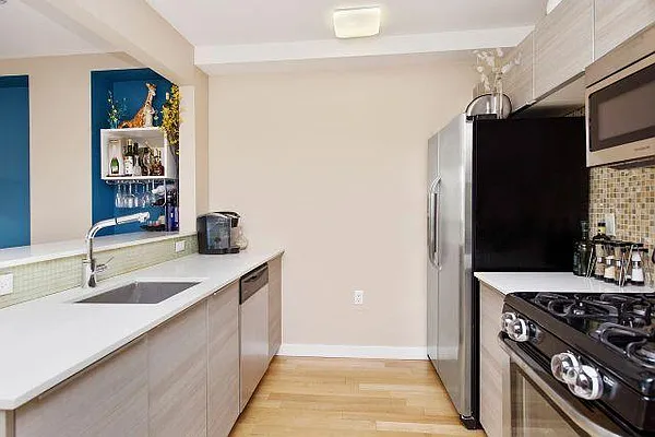 Sold by Keller Williams NYC | media 15