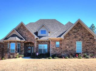 11077 Stonehill Dr, Alexander, AR 72002