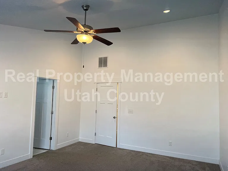 10863 N Sandstone Way — Photo 14