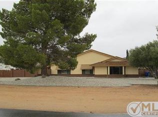 14335 Ricaree Rd, Apple Valley, CA 92307