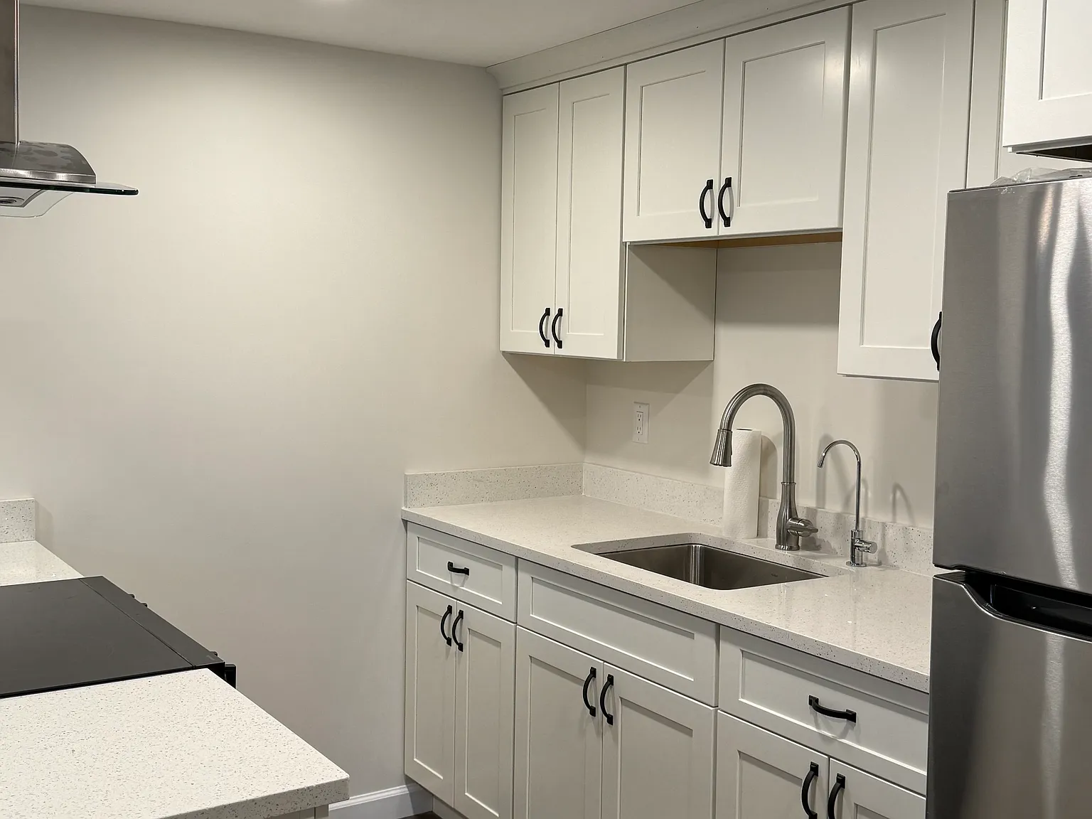 1 bed, 750 sqft, $1,950 — Photo 3