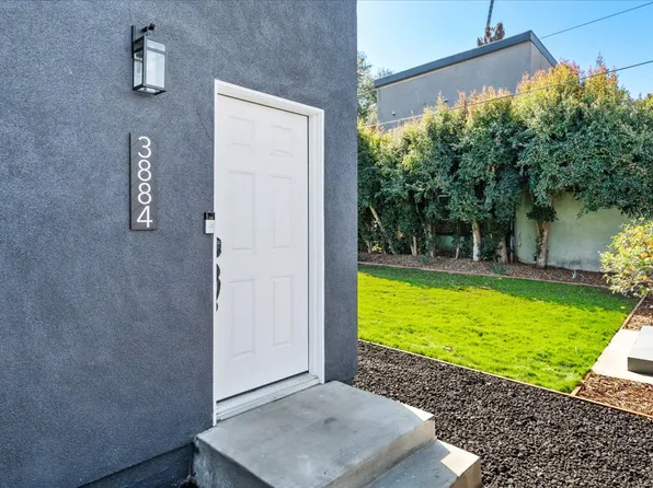 3884 Alsace Ave, Los Angeles, CA 90008