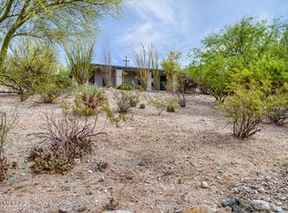 8941 E Driftwood Trl, Tucson, AZ 85749