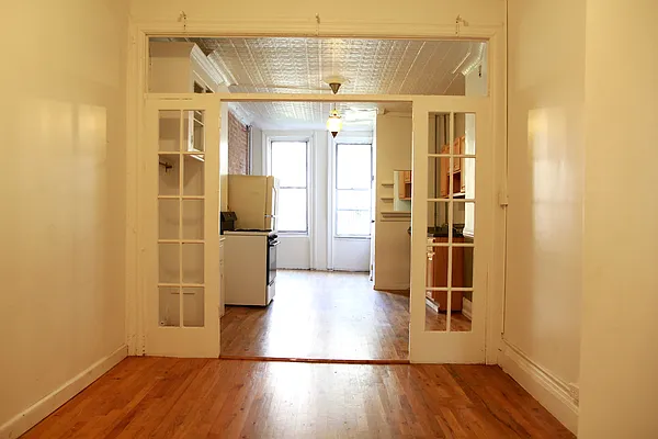 Rented by Rennit Inc. | media 27