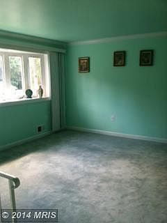 3rd image of 4907 Woodford Ln