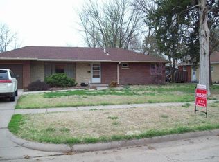 641 E Simpson St, McPherson, KS 67460