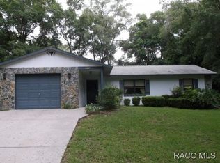 6095 E Vale St, Inverness, FL 34452