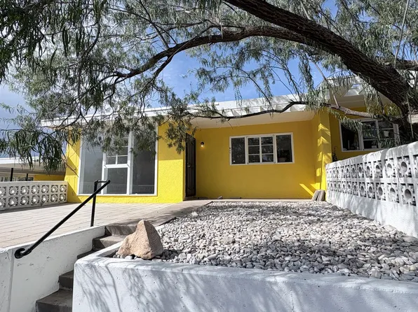 611 W 11th St, Roswell, NM 88201
