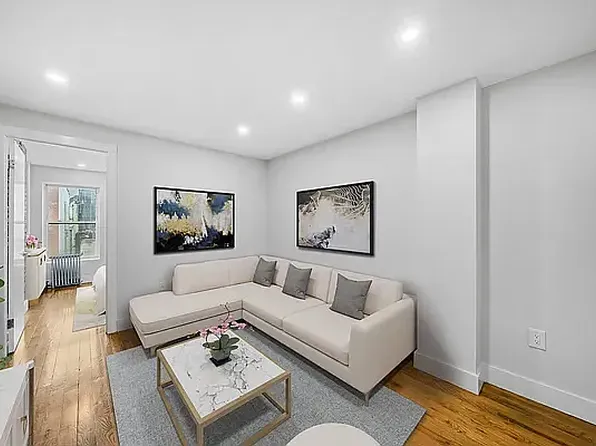 189 Hester Street image 2 of 9