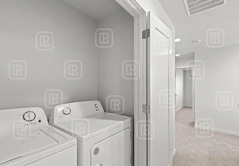 308 S Woodlawn Ln #1 — Photo 16