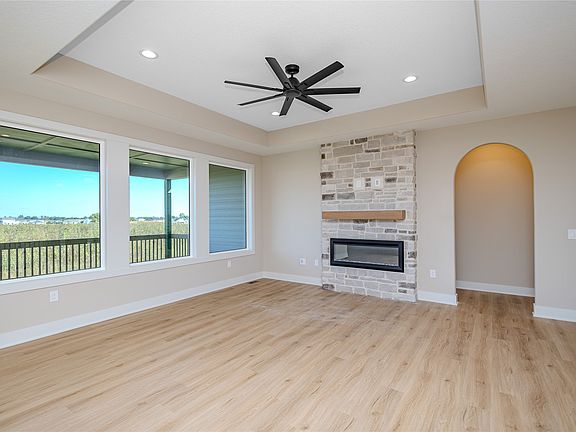 2nd image of 4711 177th St