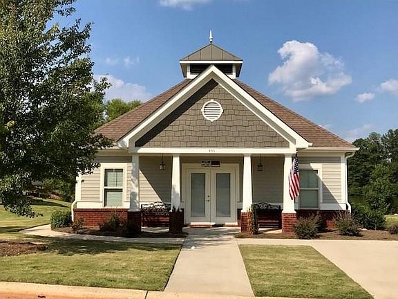 4th image of 216 Rainbow Ln