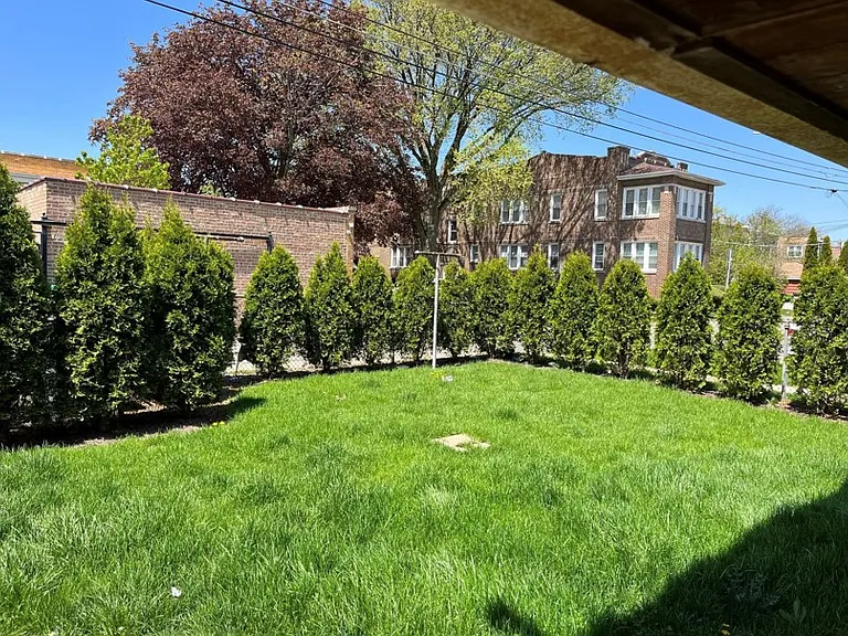 1800 Euclid Ave — Photo 10