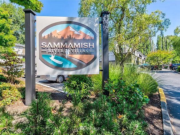 The Sammamish River Villas is a high quality community with residents who work for companies like Microsoft, Amazon, SpaceX, and more!