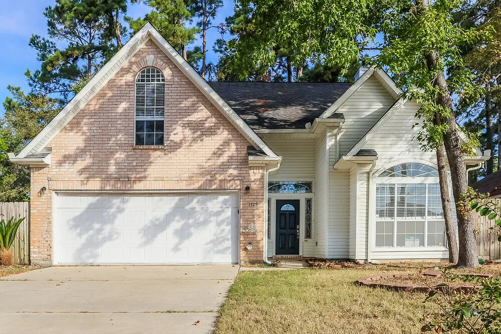 4 bed, 3.0 bath, 1873 sqft, $1,735 — Photo 1