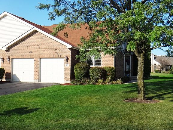 5th image of 25 Corinth Ct